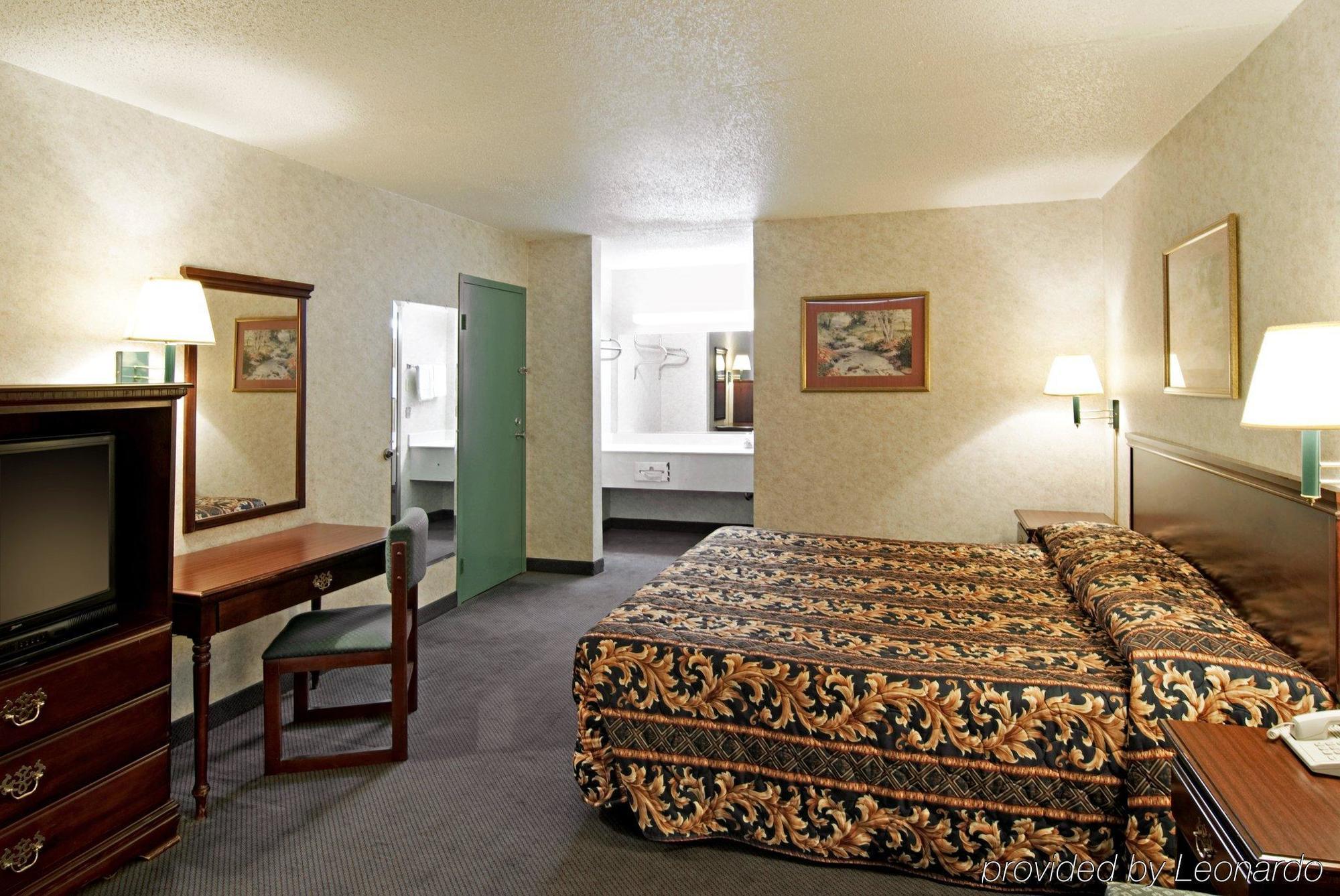 America'S Best Value Inn & Suites - Memphis/Graceland Habitación foto
