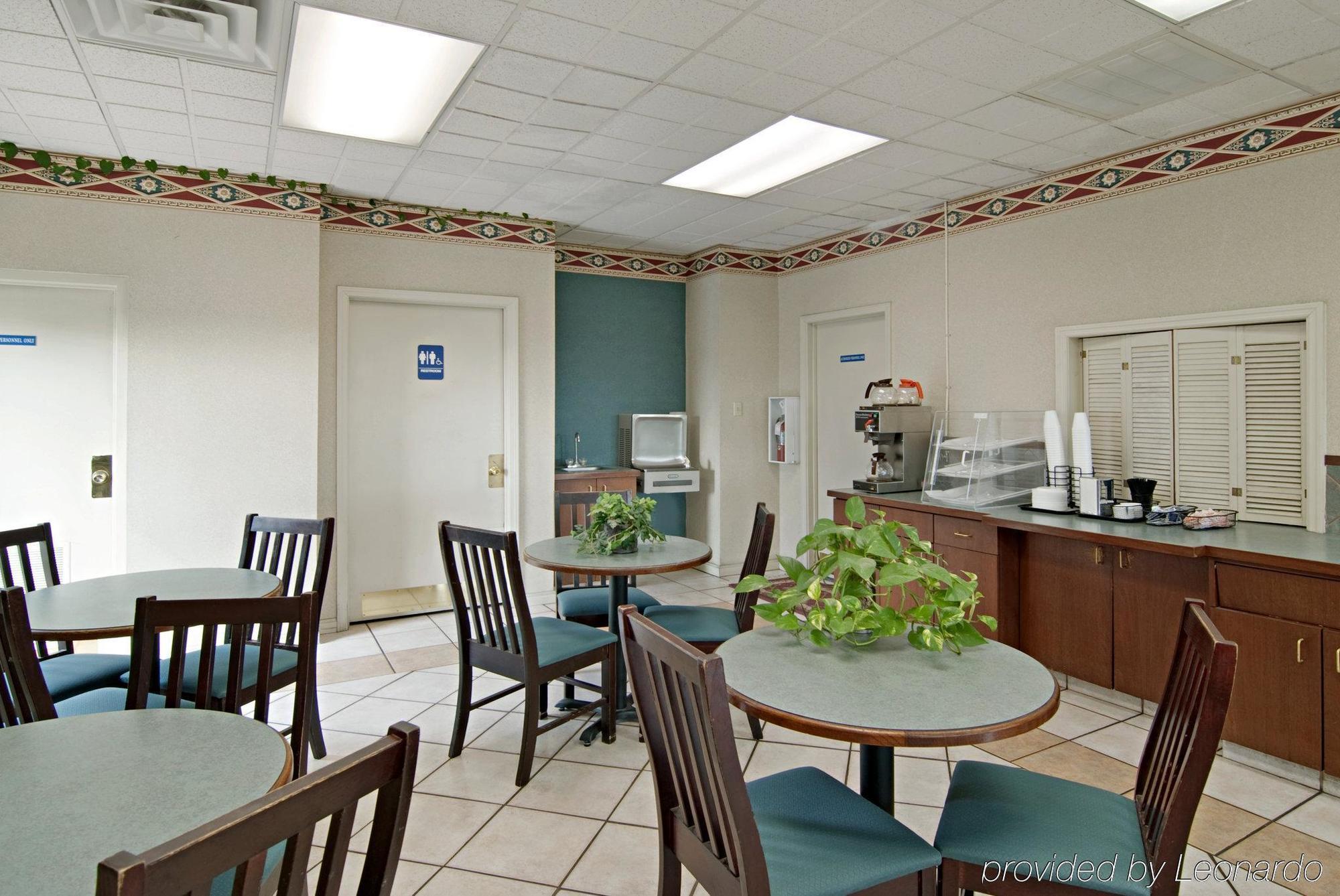 America'S Best Value Inn & Suites - Memphis/Graceland Restaurante foto